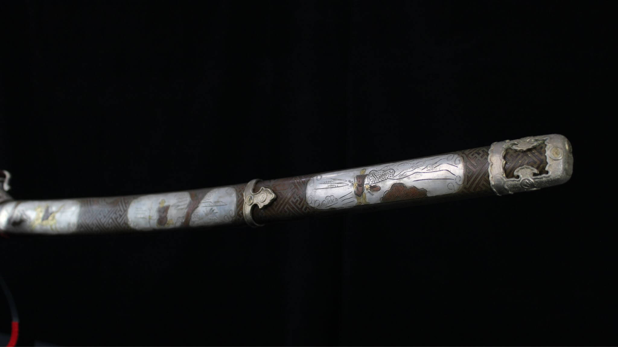 SWK-10082 Swordier Reproduction of 10th to 16th Century Samurai Tachi with Antique Koshirae SWK-10082 Swordier Reproduction of 10th to 16th Century Samurai Tachi with Antique Koshirae