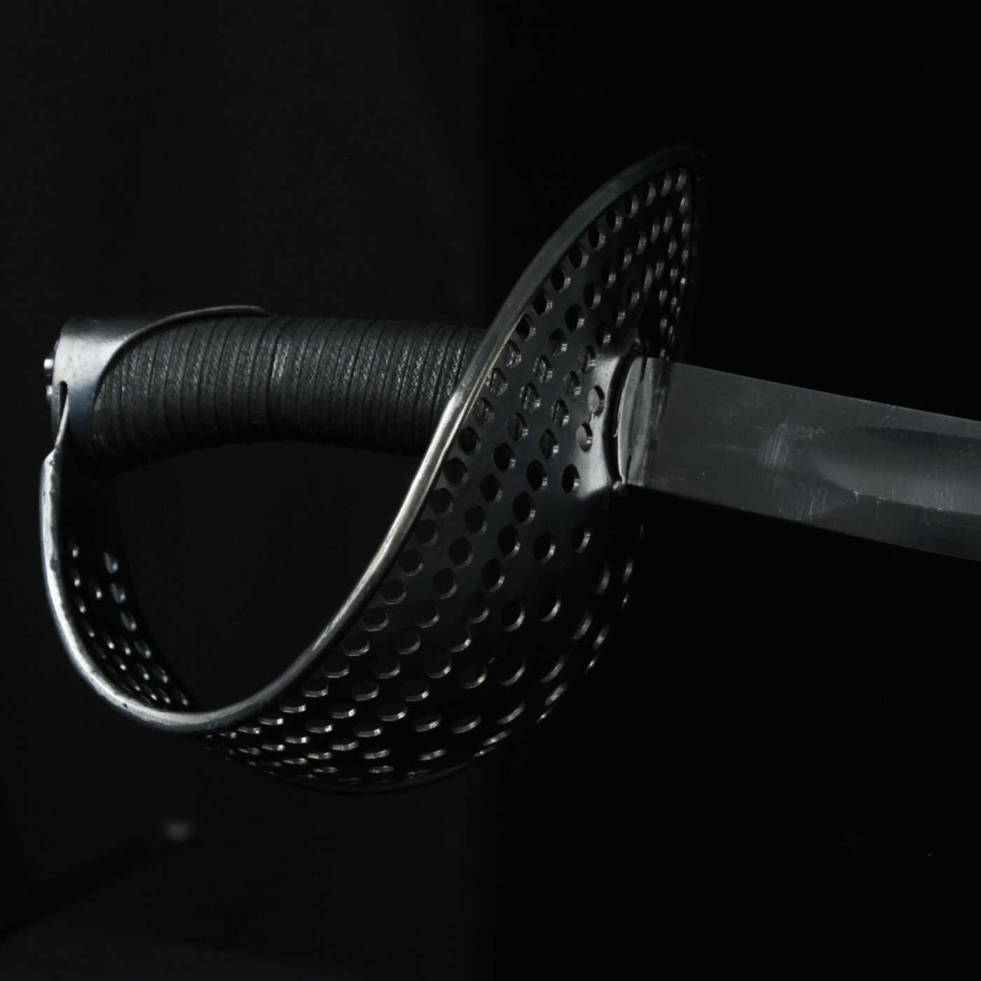 SWM-1026 Swordier medieval saber sword replica with Shashka style spring steel blade design SWM-1026 Swordier medieval saber sword replica with Shashka style spring steel blade design